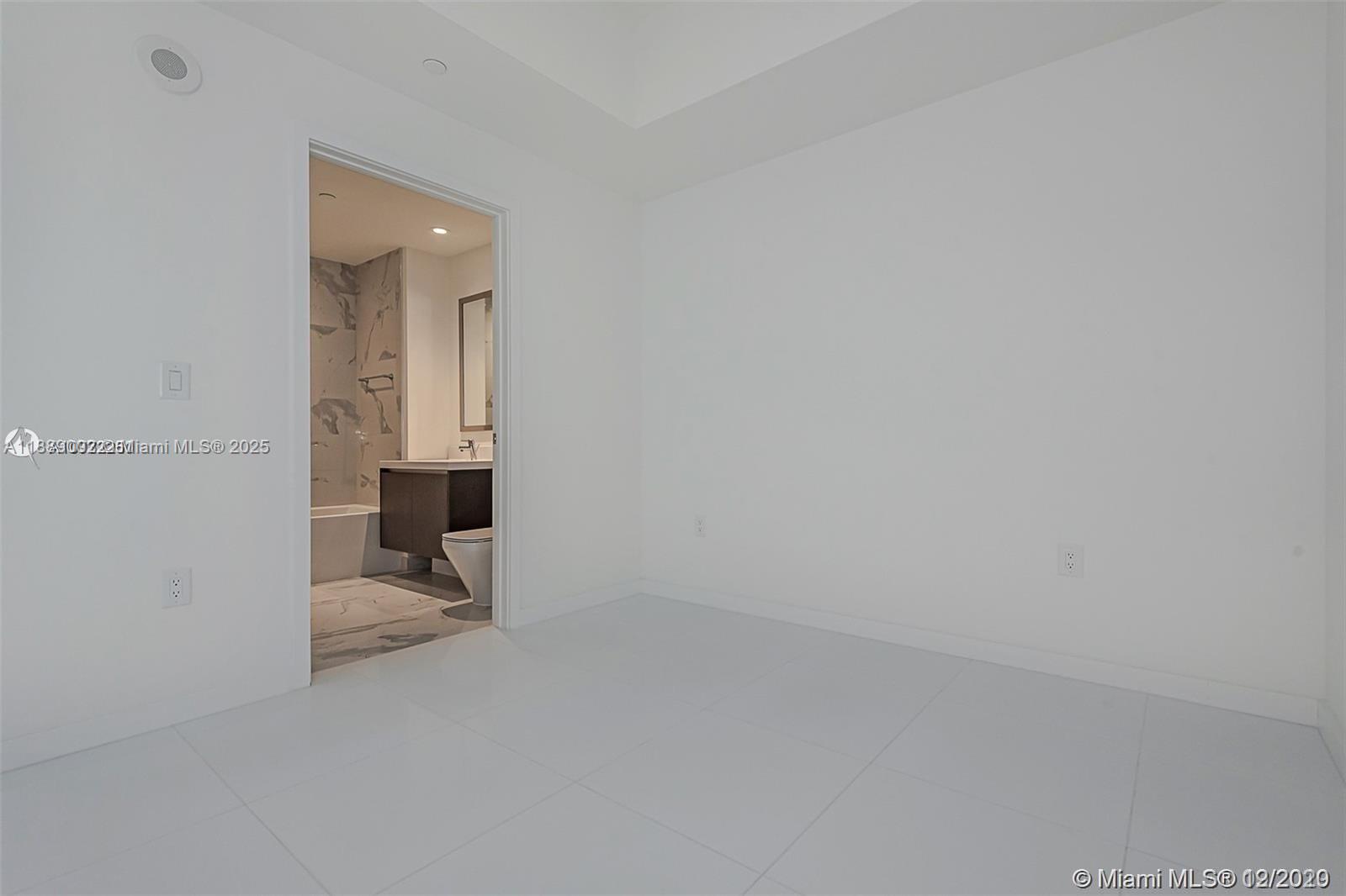 Paramount - Residential Lease