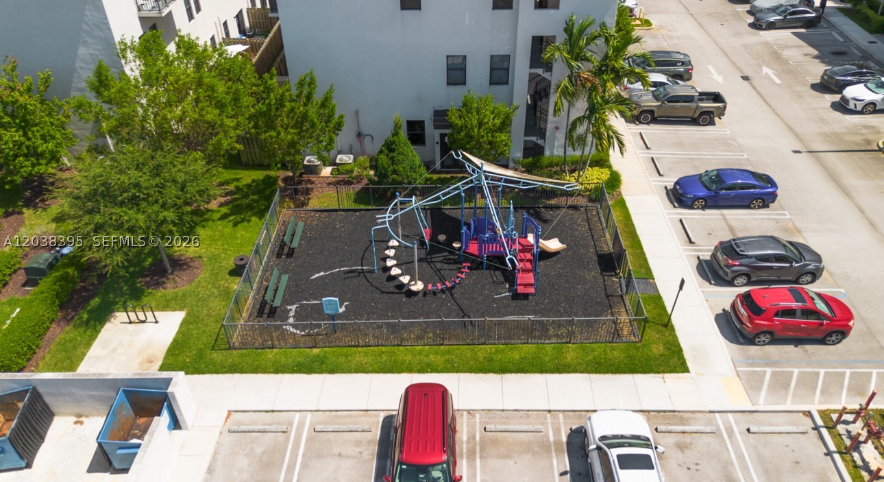 HIGHLAND AT PARK CENTRAL - Residential