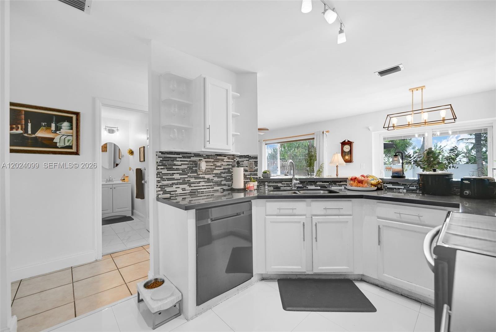 FOREST LAKES VILLAS - Residential