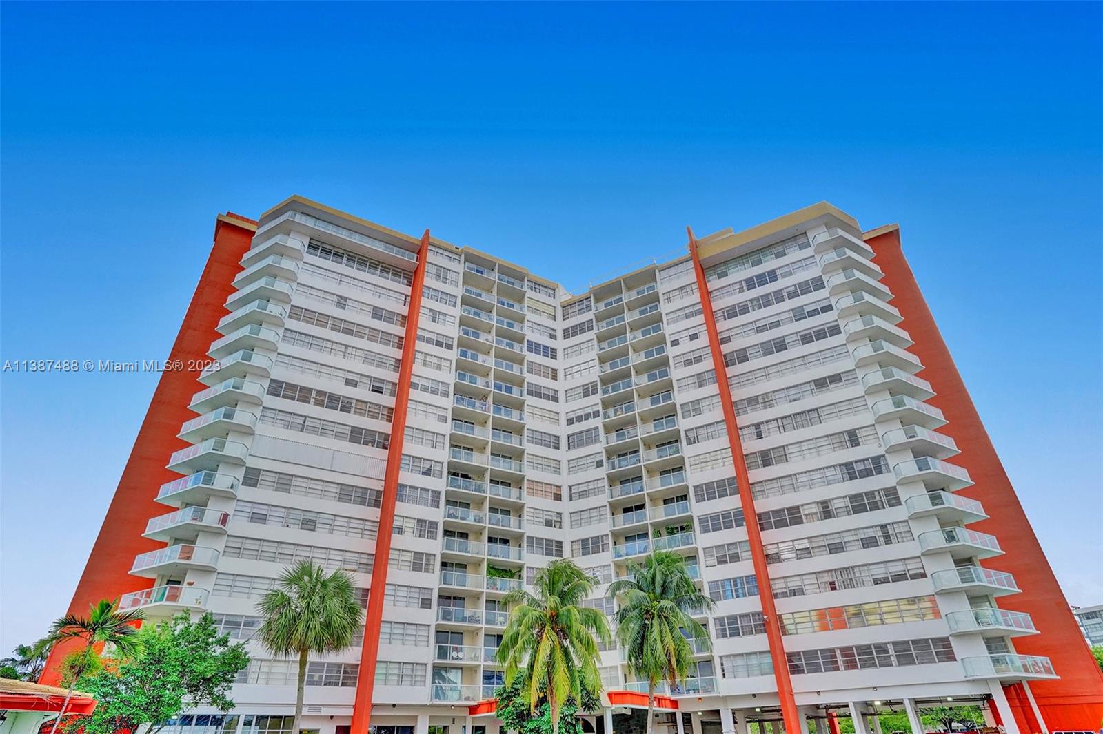 BUCKLEY TOWERS CONDO - EA - Residential