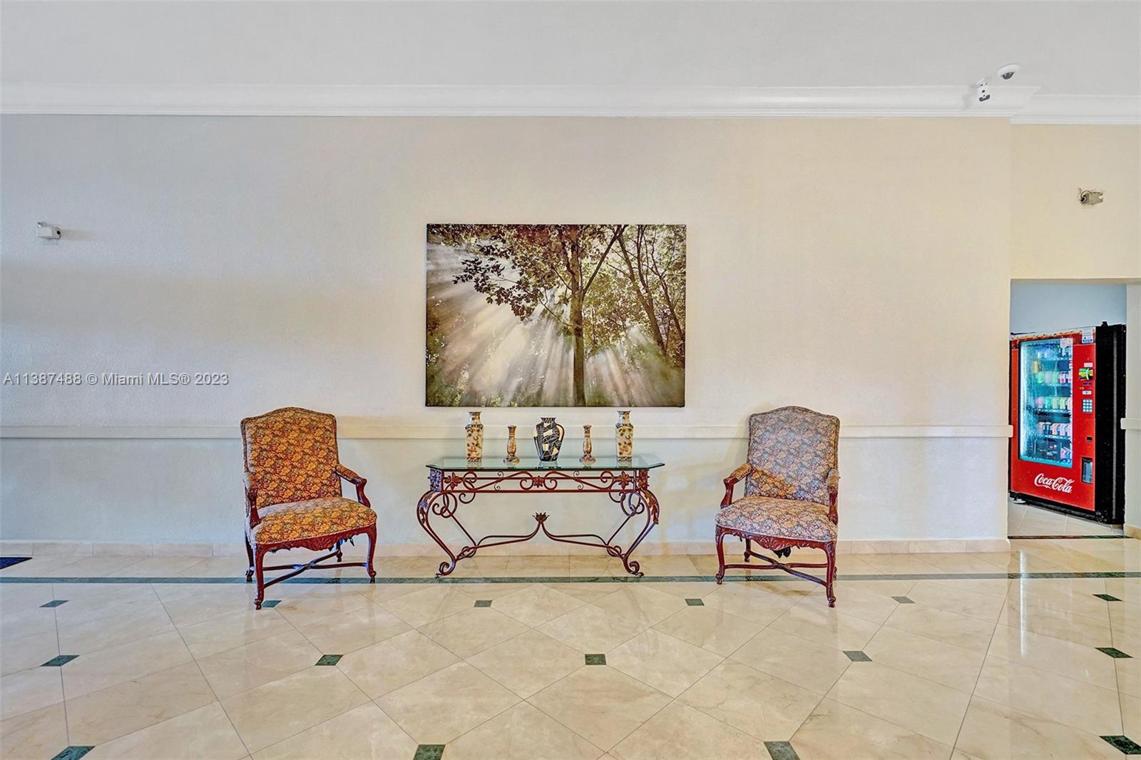 BUCKLEY TOWERS CONDO - EA - Residential
