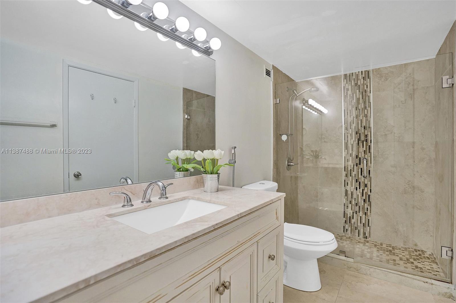 BUCKLEY TOWERS CONDO - EA - Residential