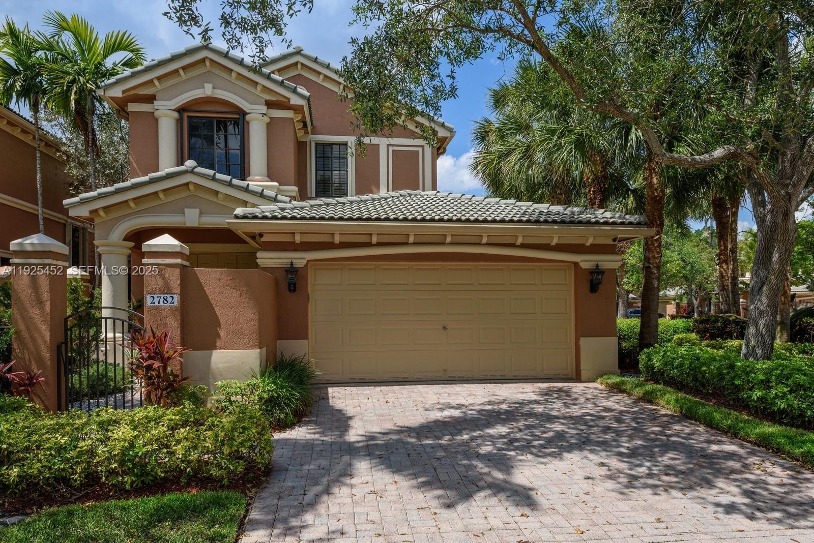 LEGENDS AT WESTON HILLS - Residential