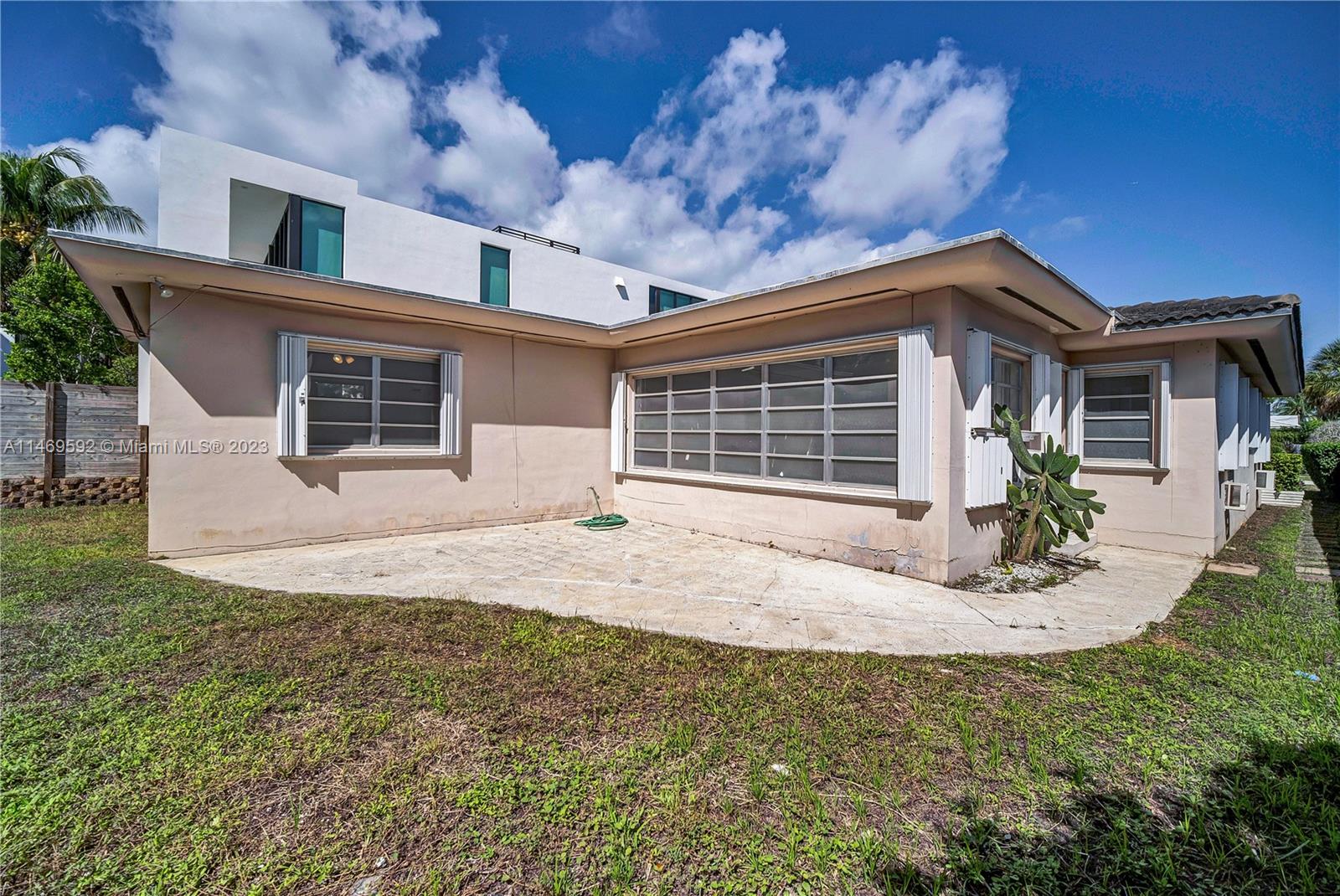 LAKE VIEW SUB - Residential