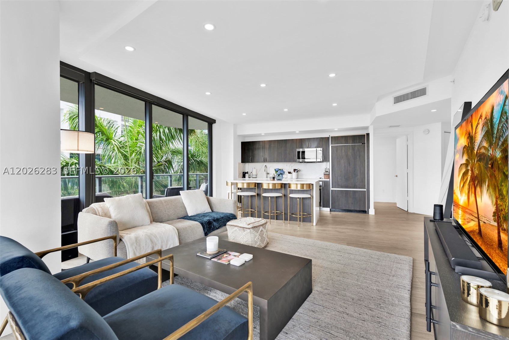 3401 MIDTOWN CONDO - Residential