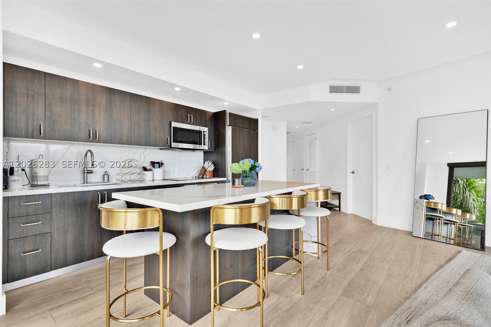 3401 MIDTOWN CONDO - Residential