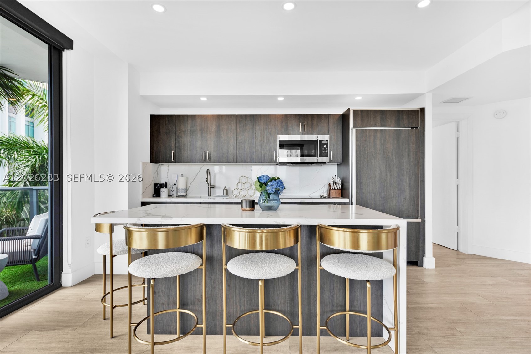 3401 MIDTOWN CONDO - Residential