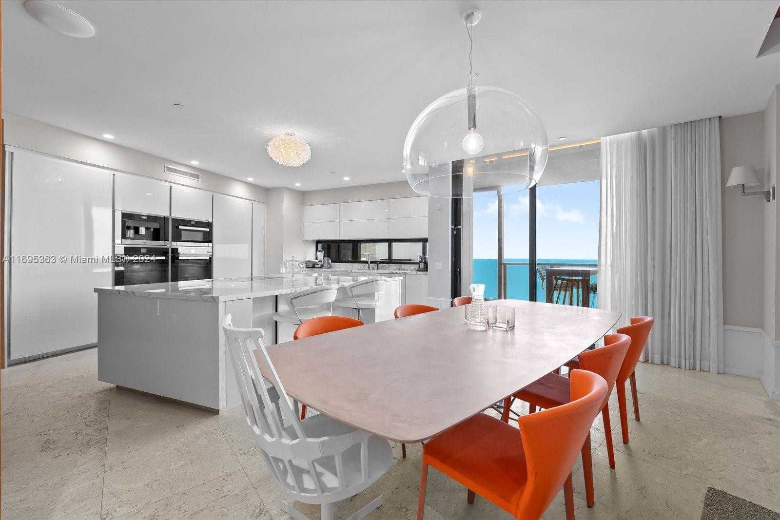 18555 COLLINS AVENUE COND - Residential