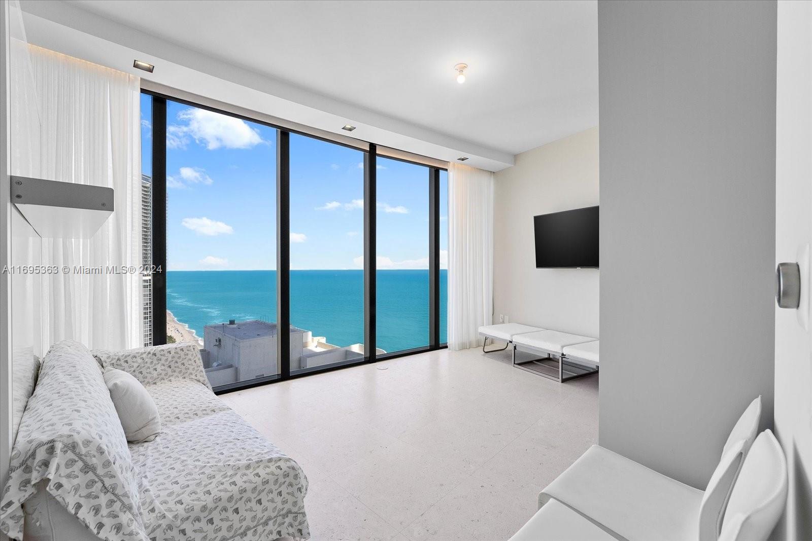 18555 COLLINS AVENUE COND - Residential