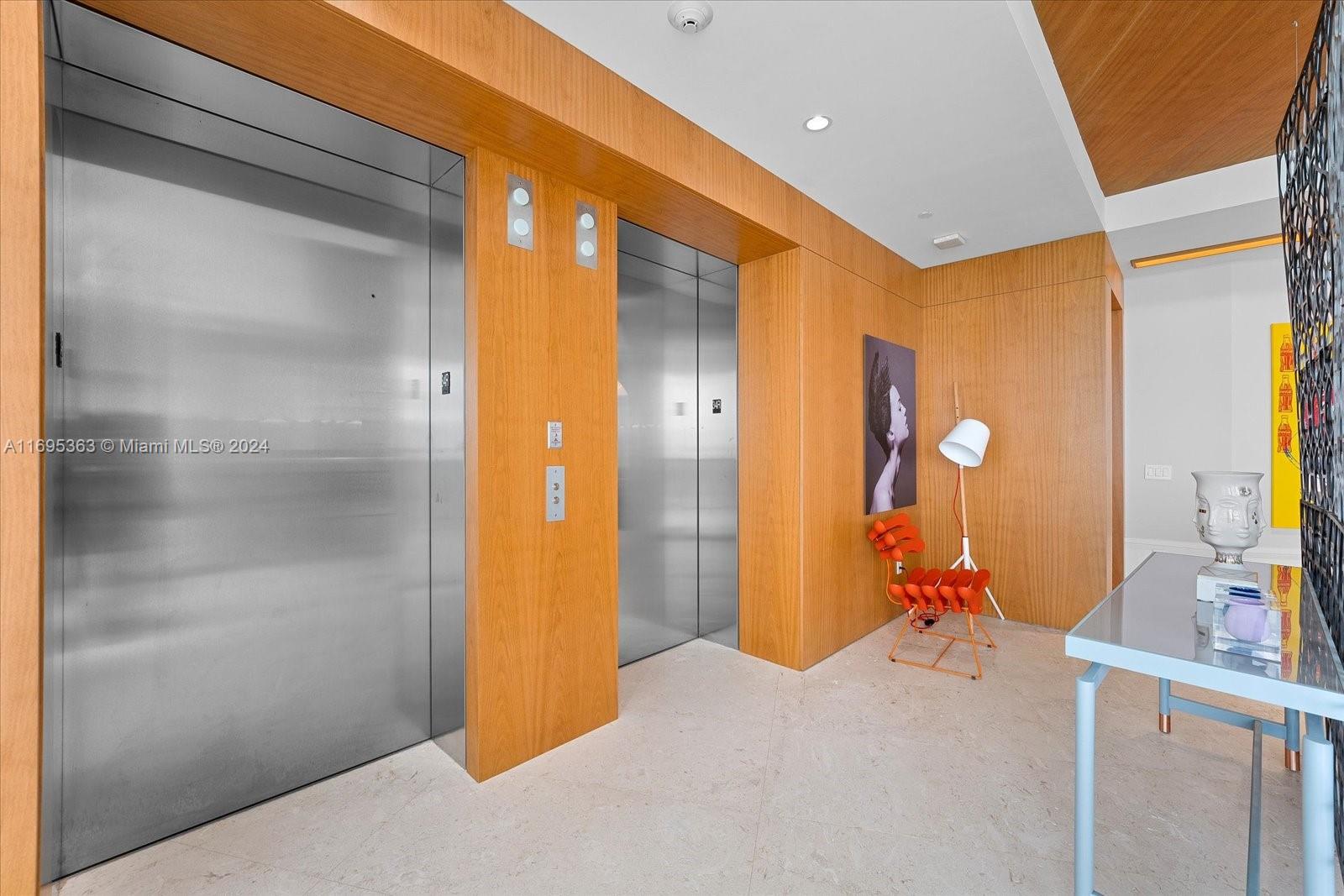 18555 COLLINS AVENUE COND - Residential