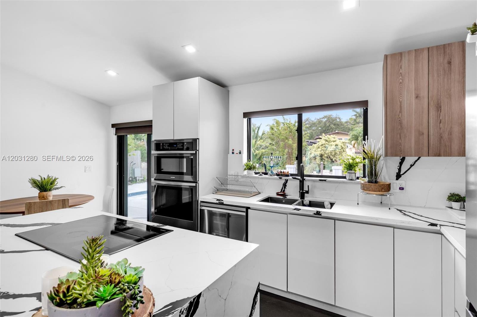 GILL ISLES - Residential