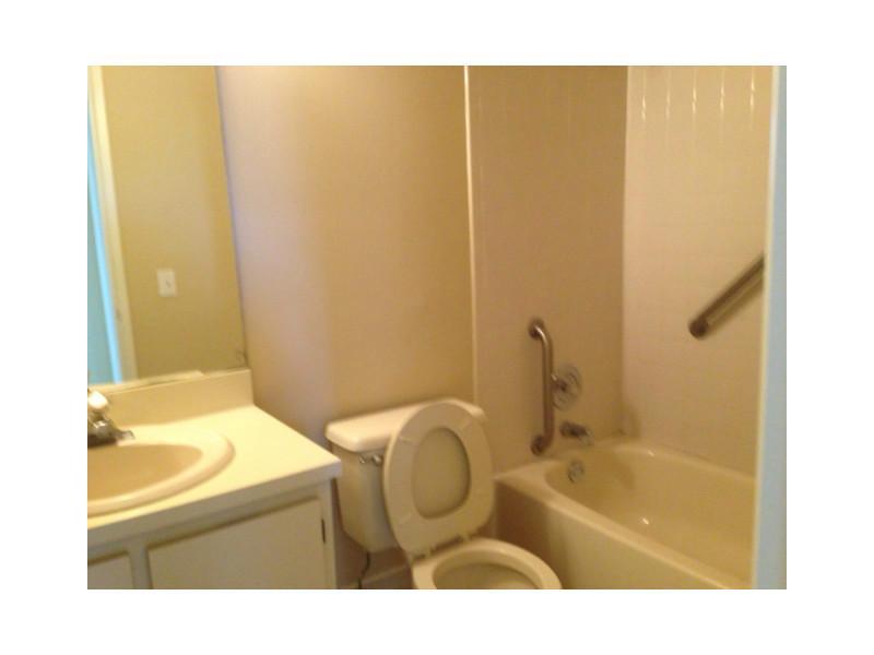 CYPRESS BEND #5 CONDO - Residential Lease