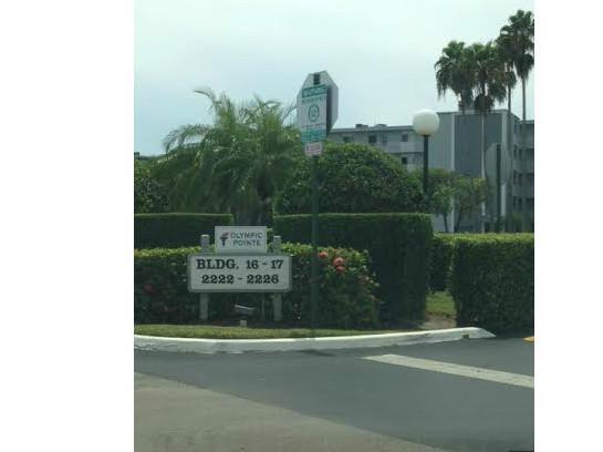 Corner unit in Cypress Bend # 5, a well maintained community next to Casino & Racing in Pompano Beach. Tiled unit with view to the lake. 2 bed /2 bath with full size washer & dryer. Water included. No worries about short sale or foreclosure property is pa id in full. EZ to show.