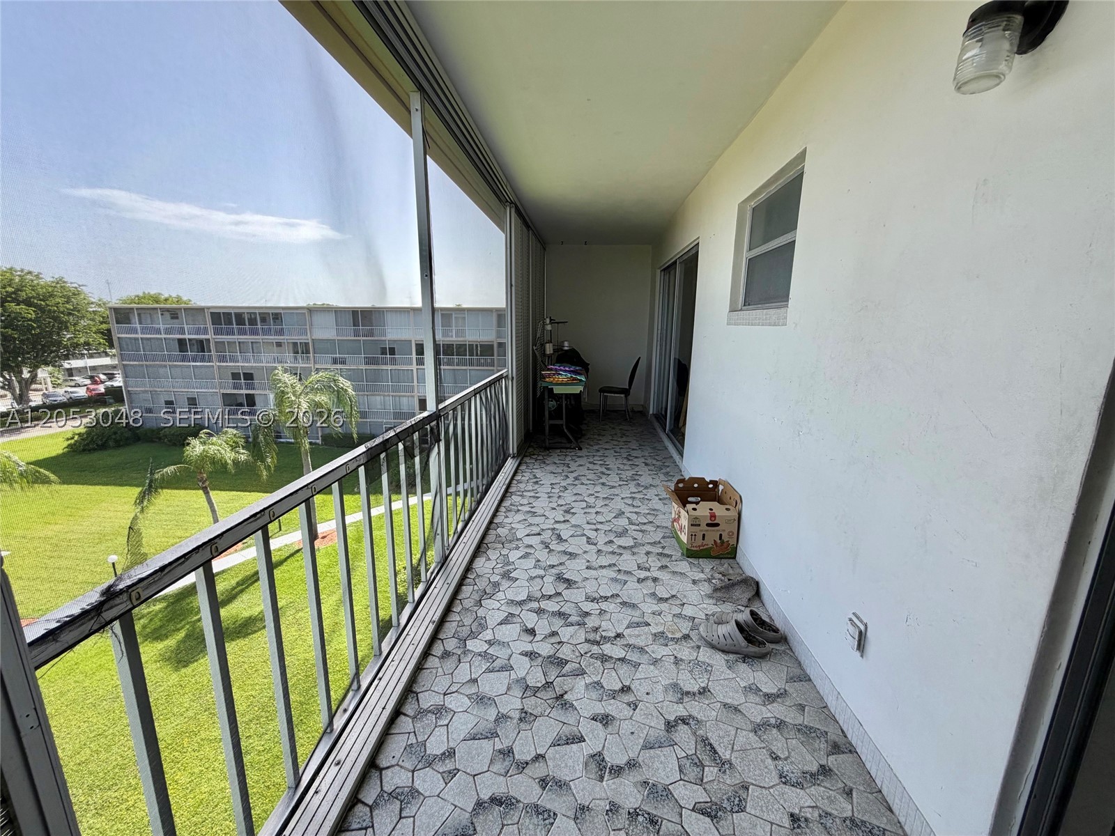 HILLCREST COUNTRY CLUB AP - Residential
