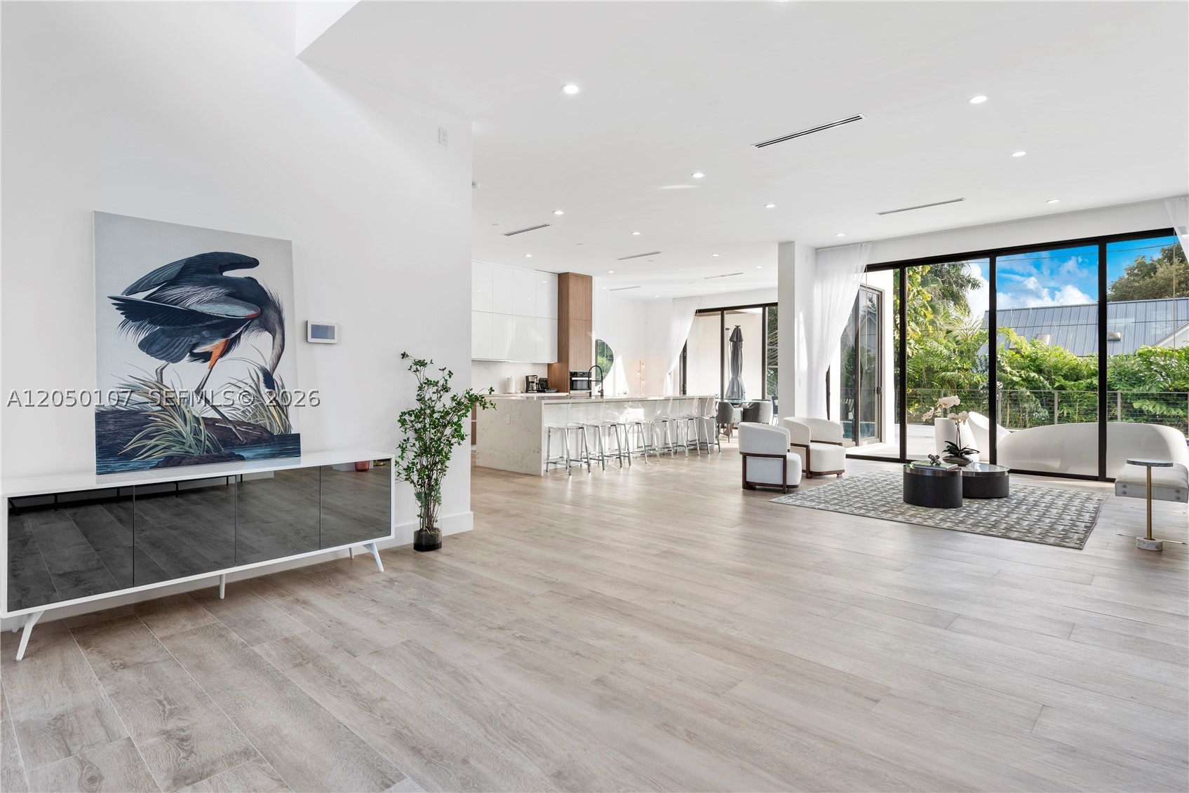 BAY LURE - Residential