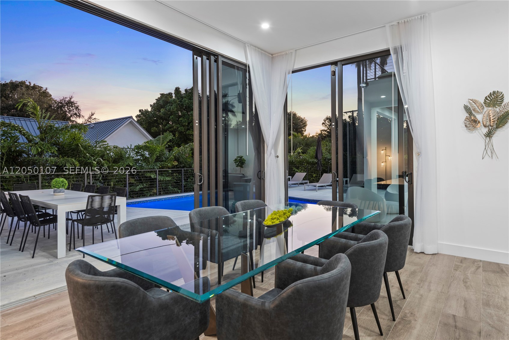 BAY LURE - Residential