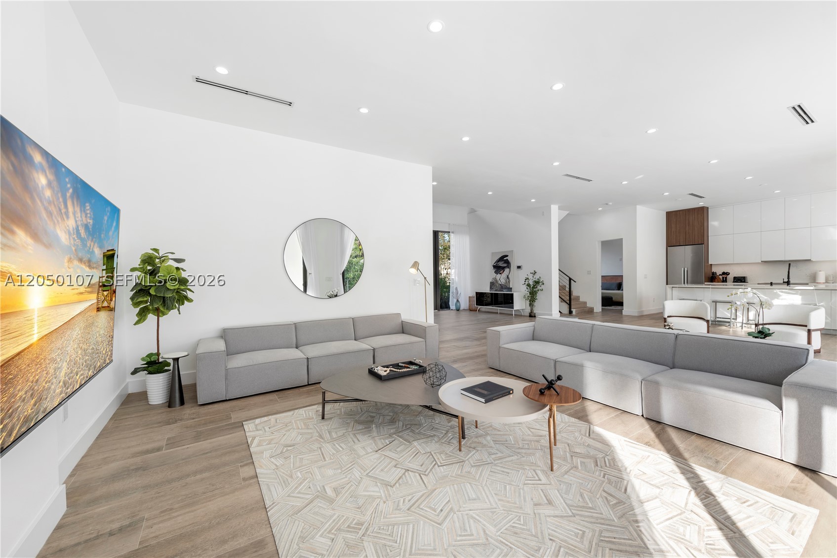 BAY LURE - Residential