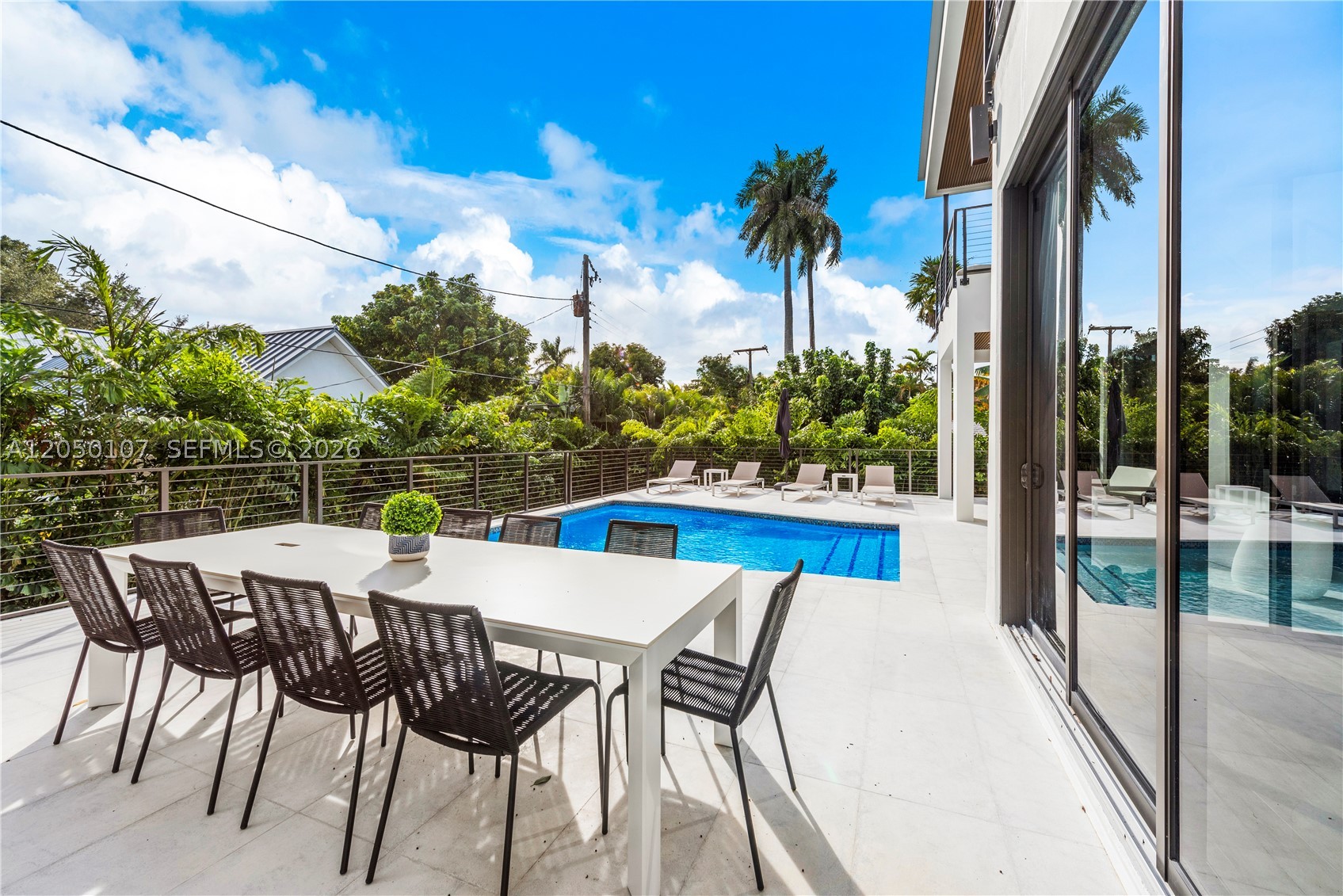 BAY LURE - Residential