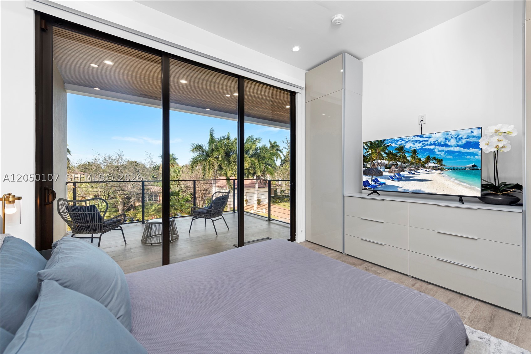 BAY LURE - Residential