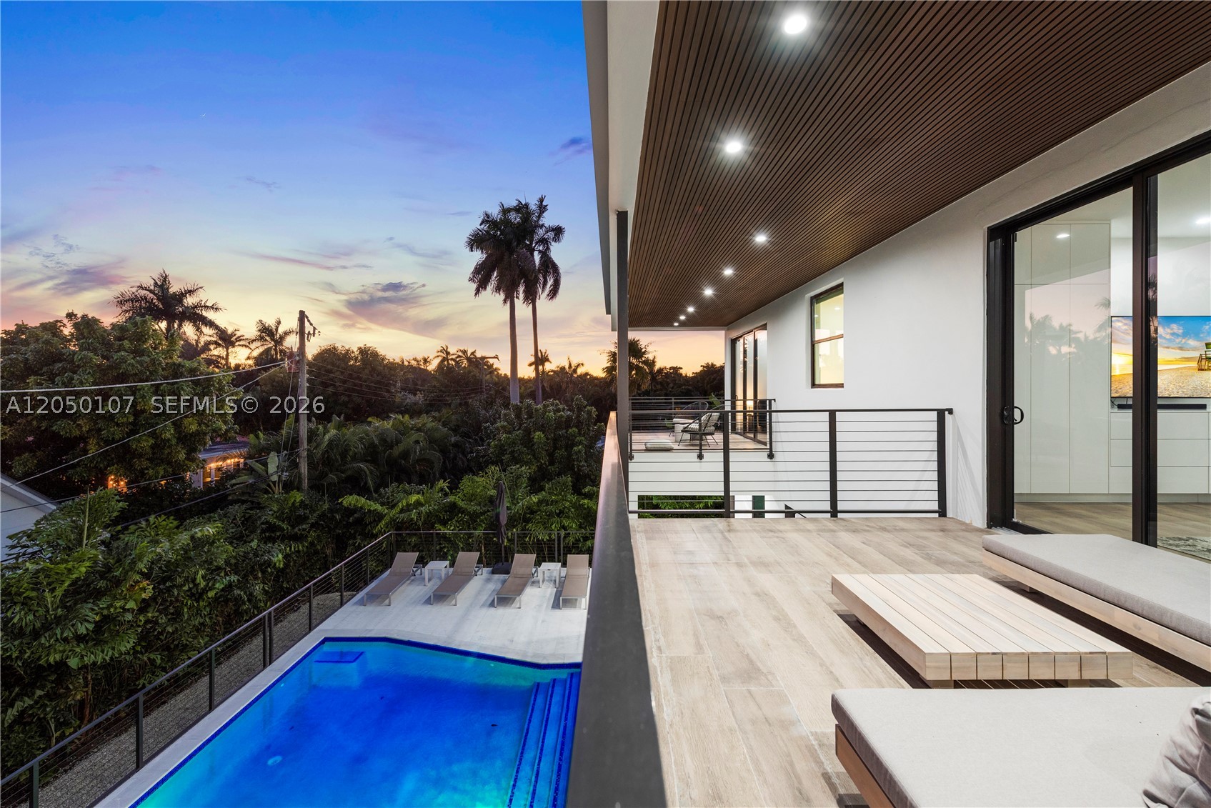 BAY LURE - Residential