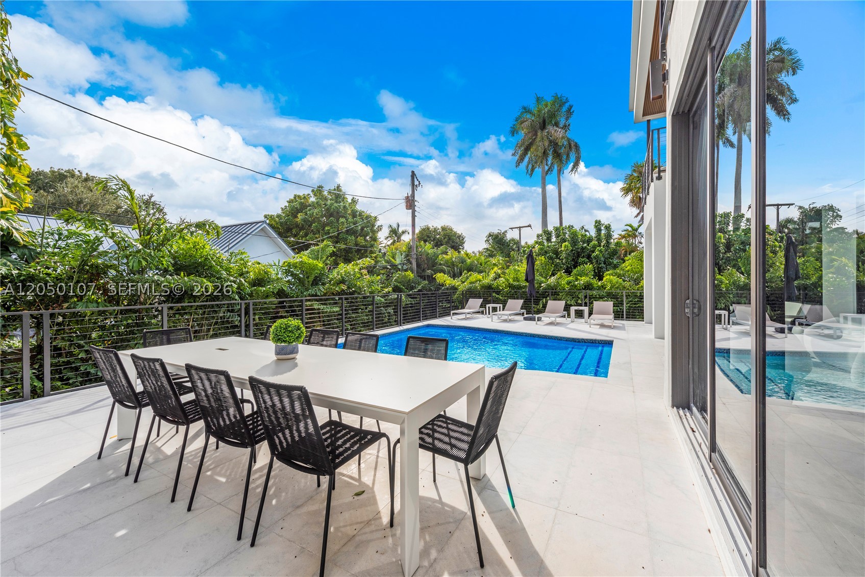 BAY LURE - Residential