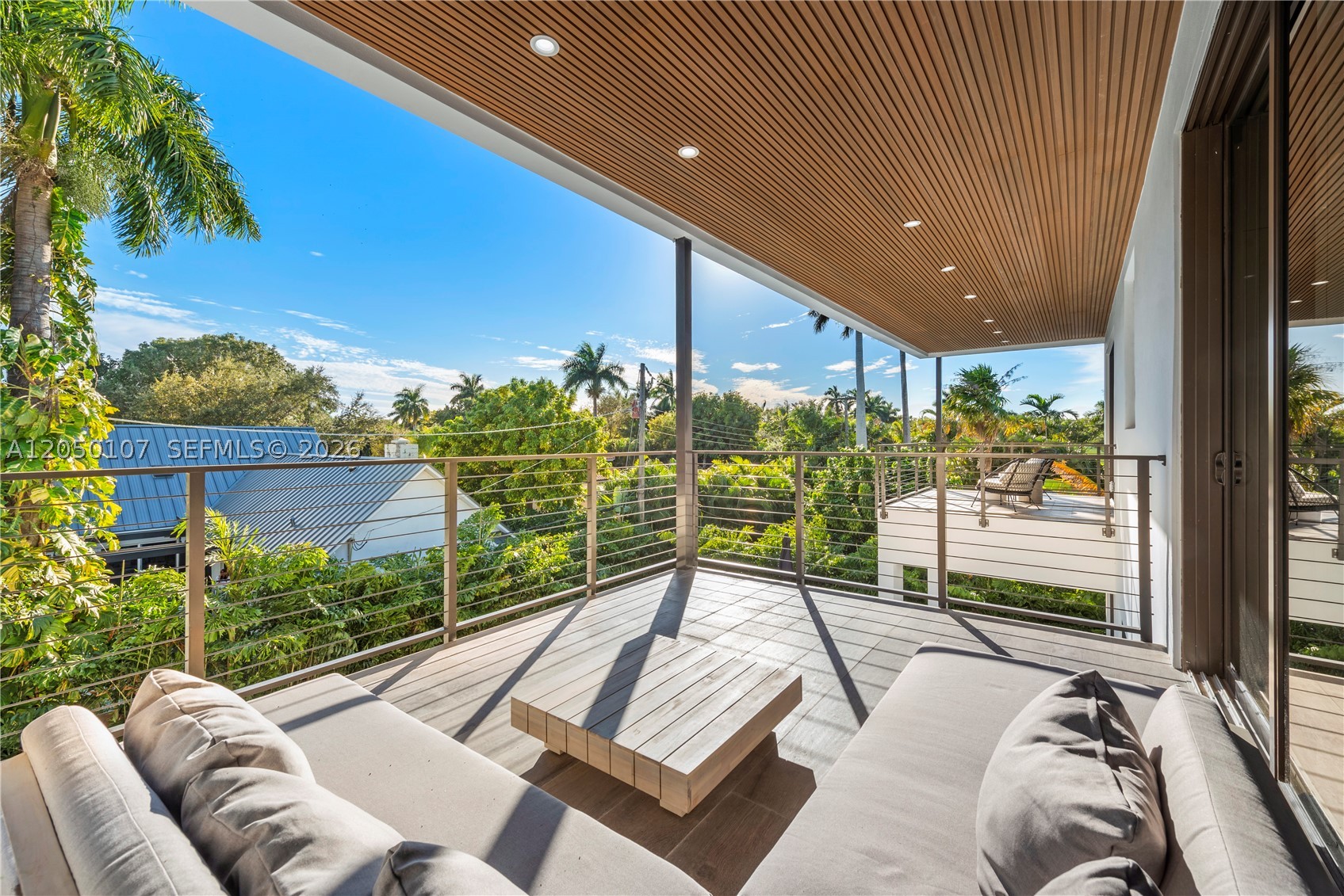 BAY LURE - Residential