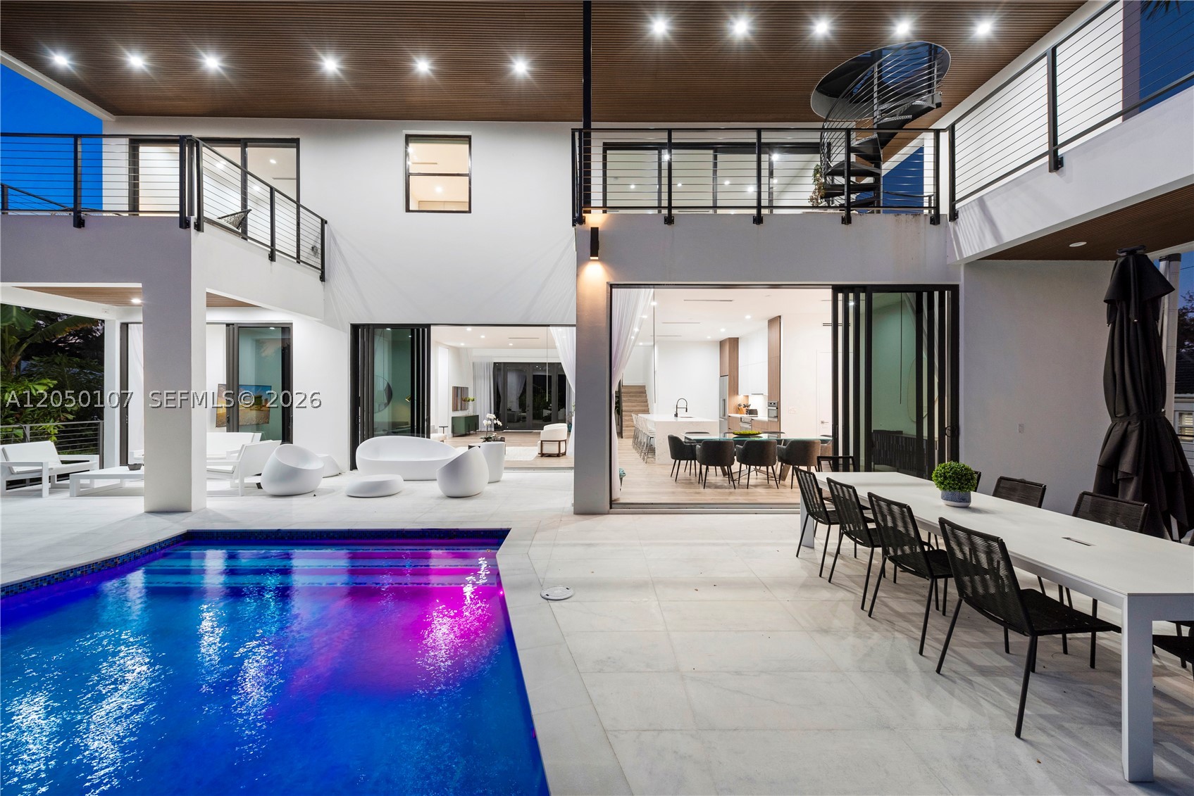 BAY LURE - Residential