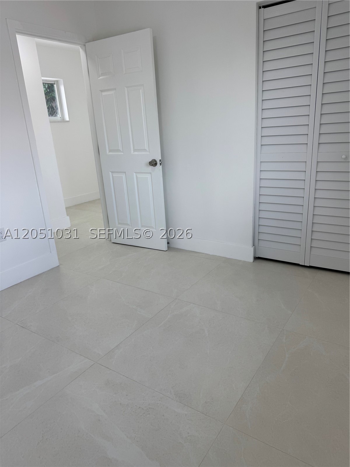 SILVER BLUFF GARDENS - Residential Lease