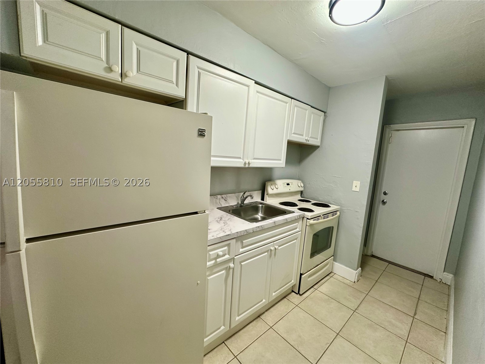 MAGNOLIA SUB - Residential Lease