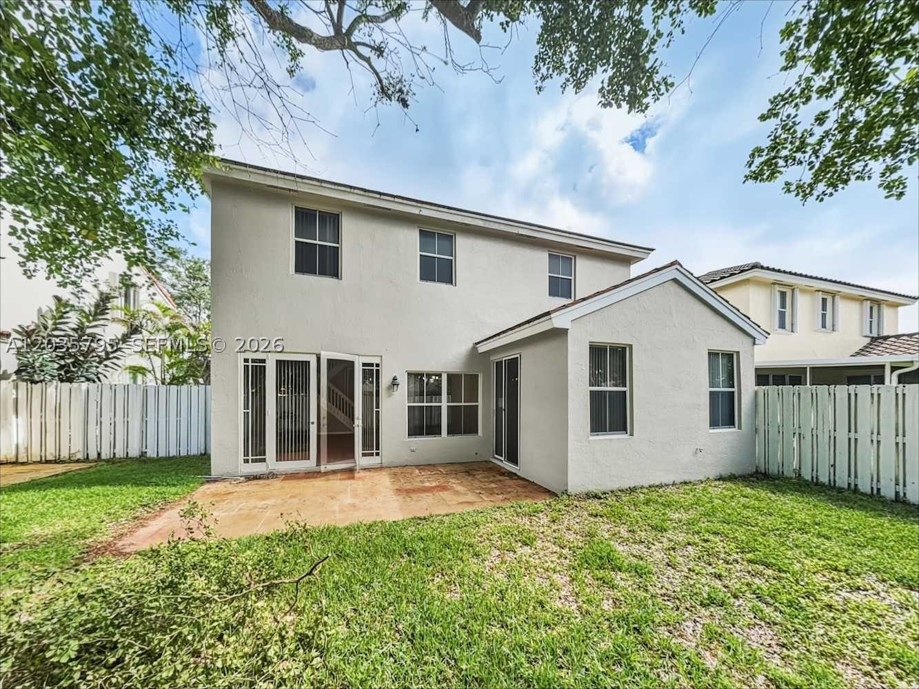 CHAPEL TRAIL II - Residential Lease