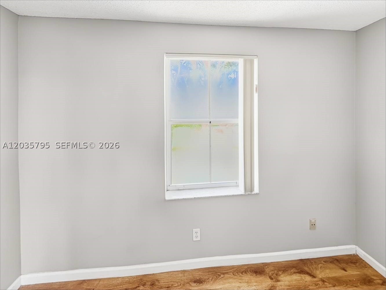 CHAPEL TRAIL II - Residential Lease