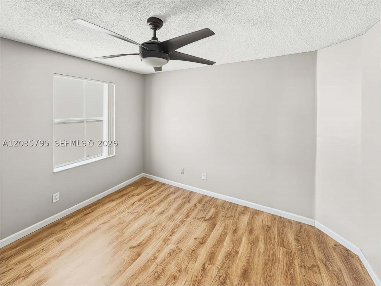 CHAPEL TRAIL II - Residential Lease