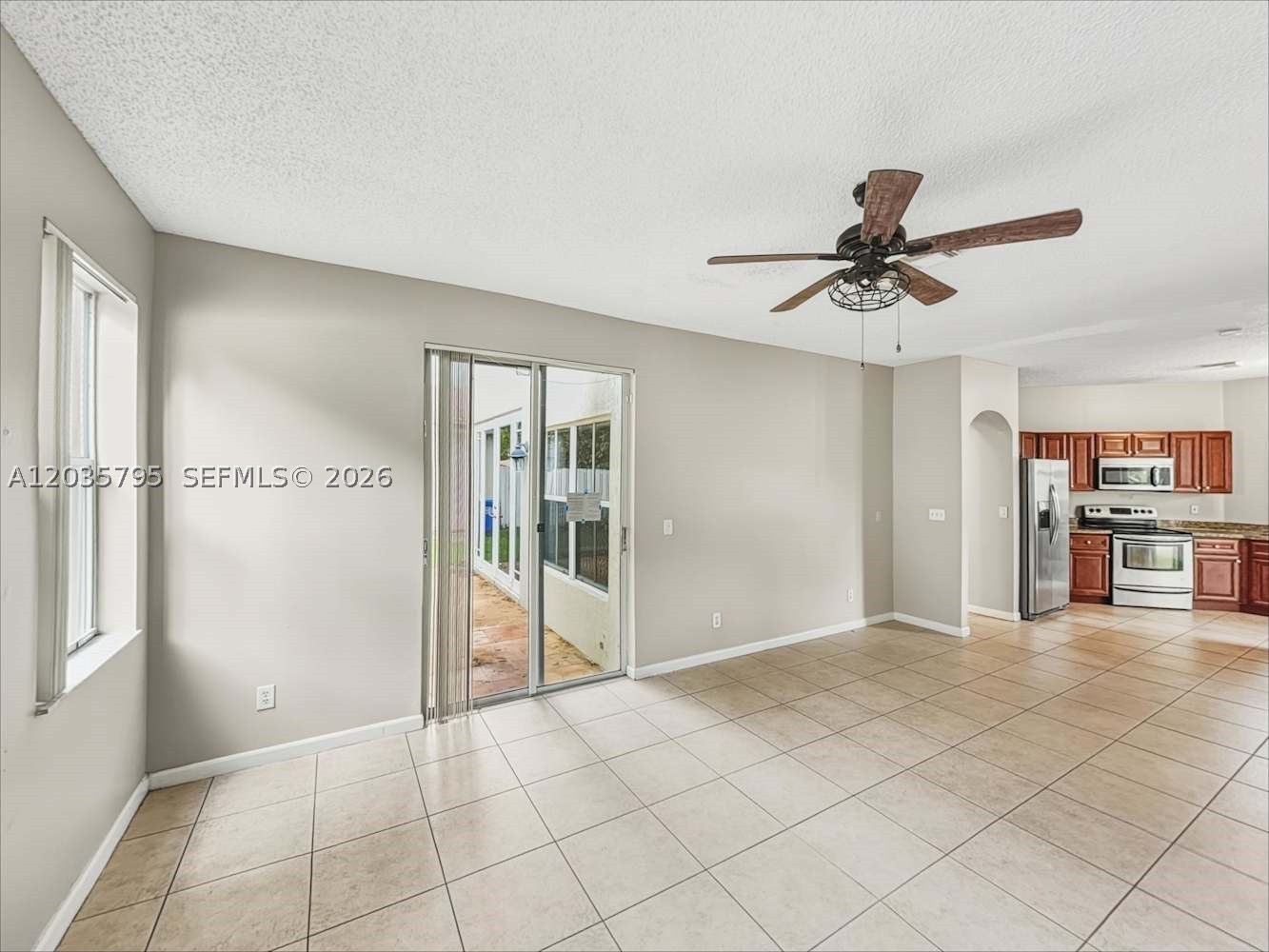 CHAPEL TRAIL II - Residential Lease