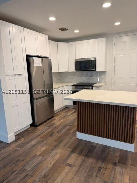 TRELLIS AT BAYSHORE - Residential