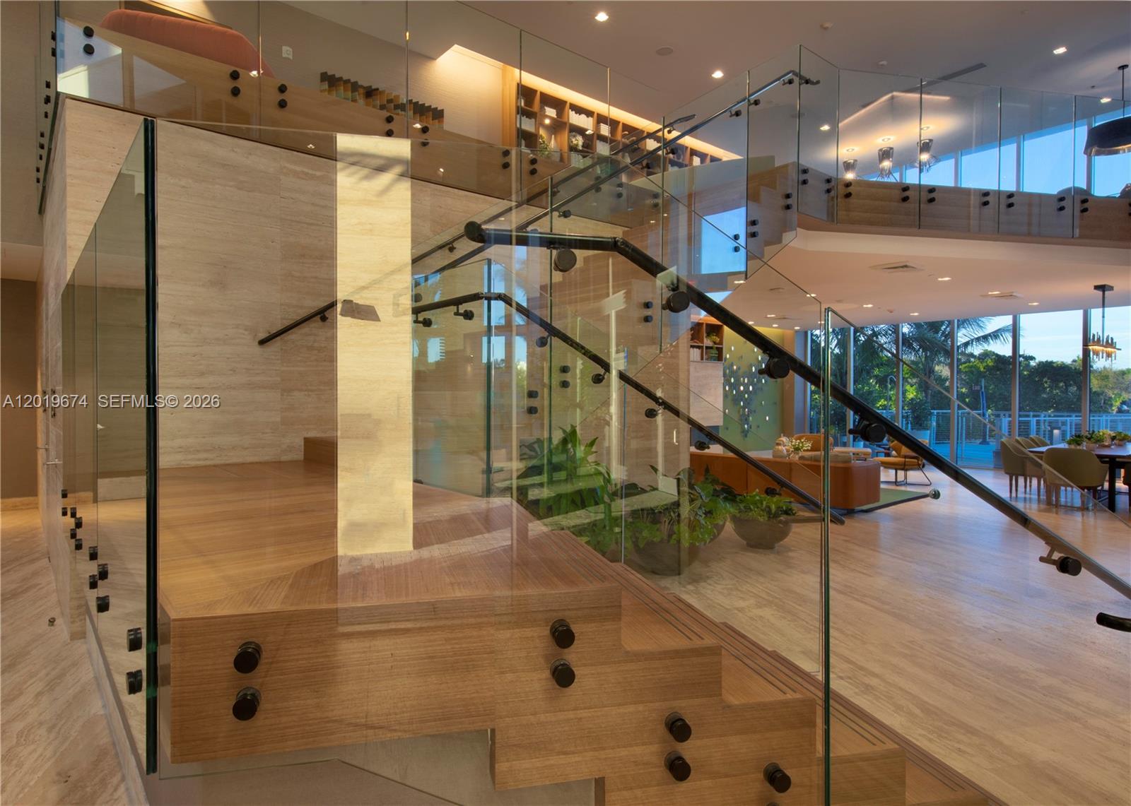 THE HARBOUR NORTH CONDO - Residential