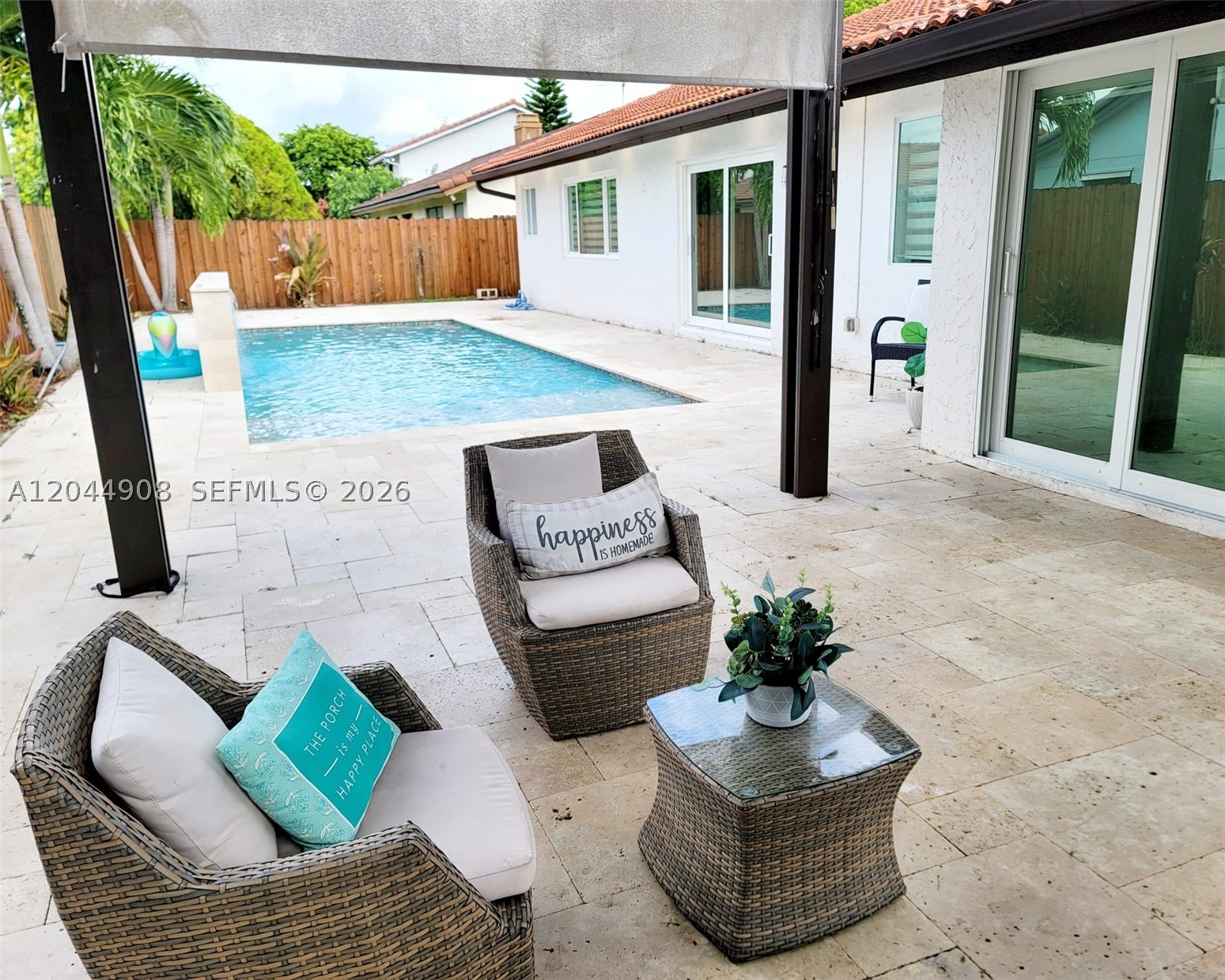COUNTRY LAKE MANORS SEC 2 - Residential