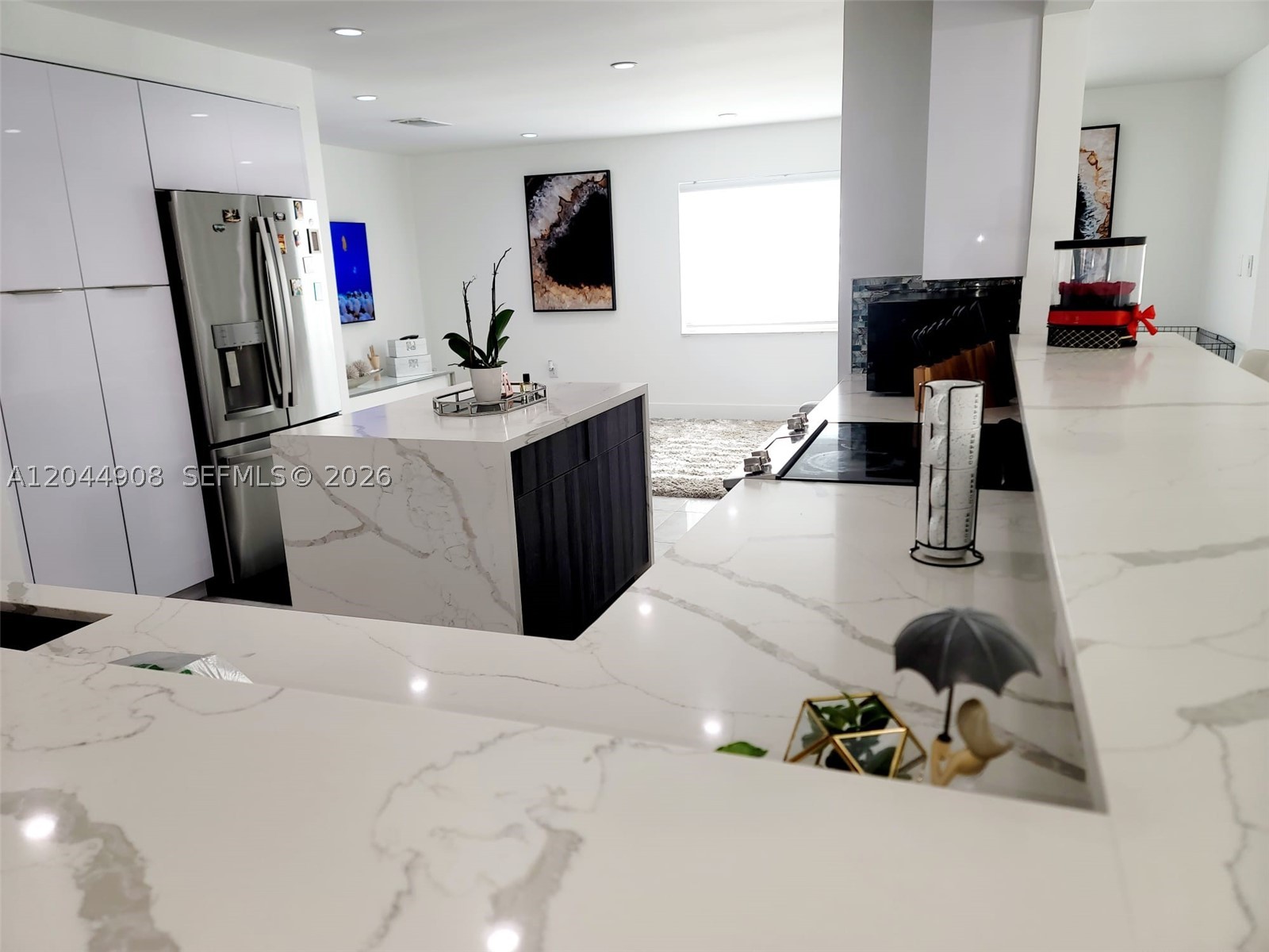 COUNTRY LAKE MANORS SEC 2 - Residential