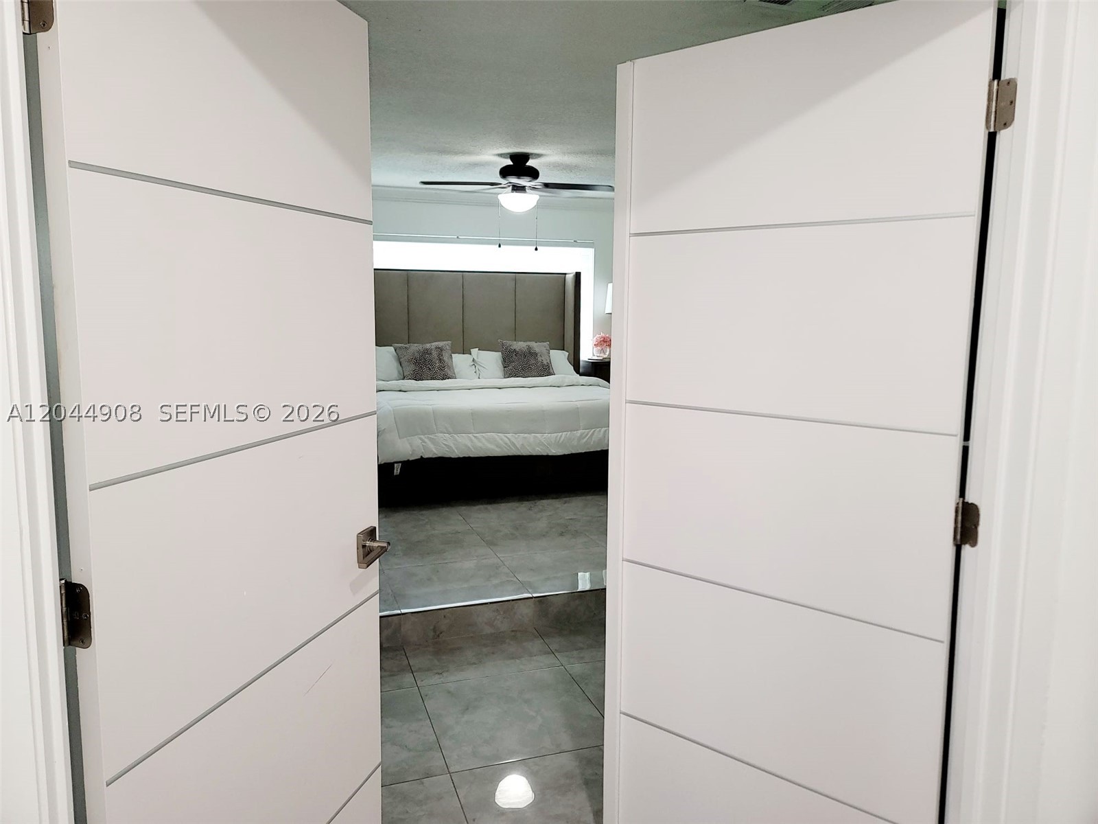 COUNTRY LAKE MANORS SEC 2 - Residential