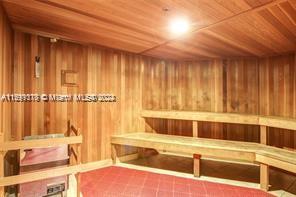 VIZCAYNE SOUTH CONDO - Residential Lease