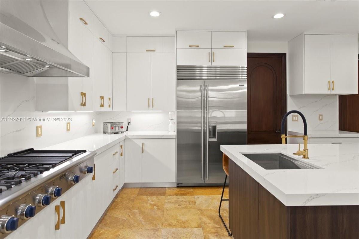 VISTA DEL LAGO - Residential