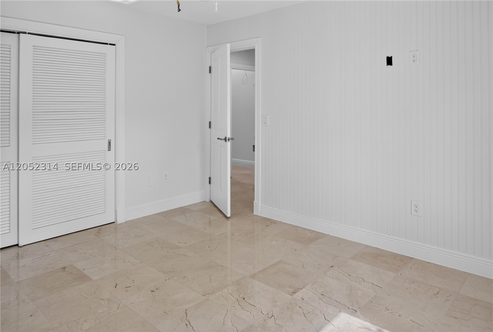 MILLER DRIVE ESTATES - Residential Lease