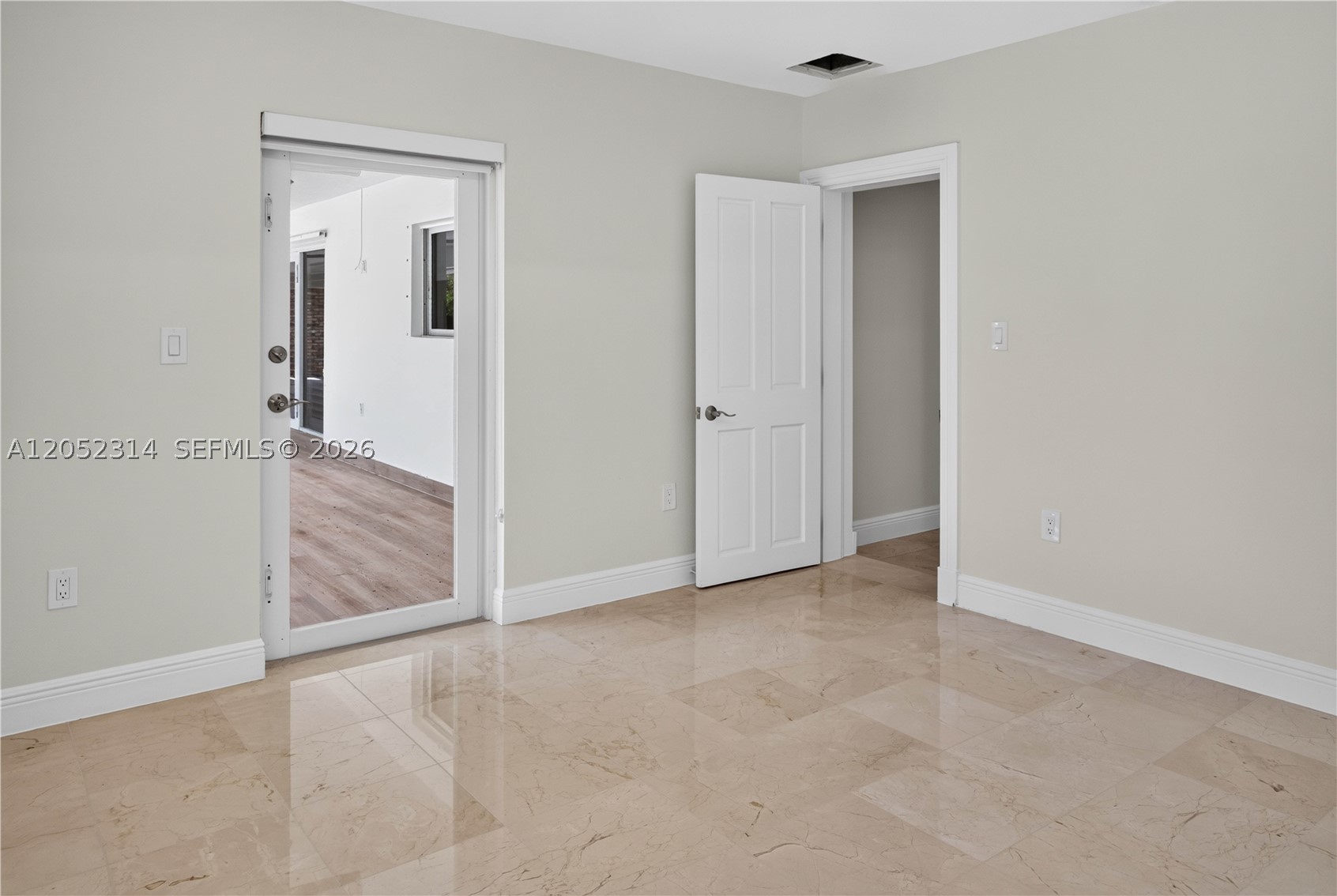 MILLER DRIVE ESTATES - Residential Lease