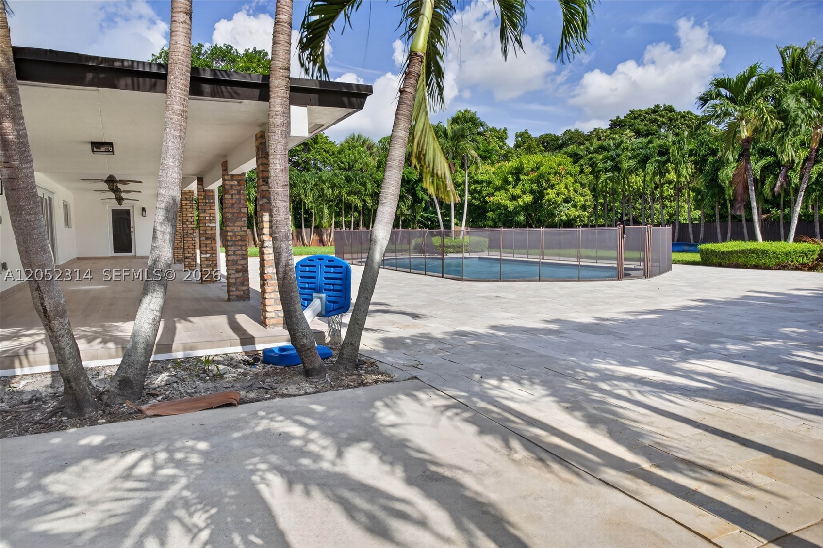 MILLER DRIVE ESTATES - Residential Lease