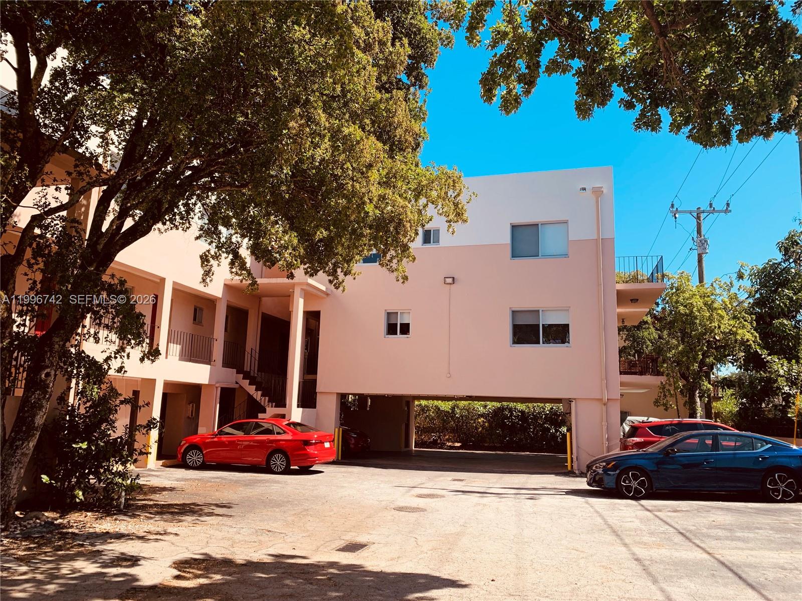 SALZEDO MANOR CONDO - Residential