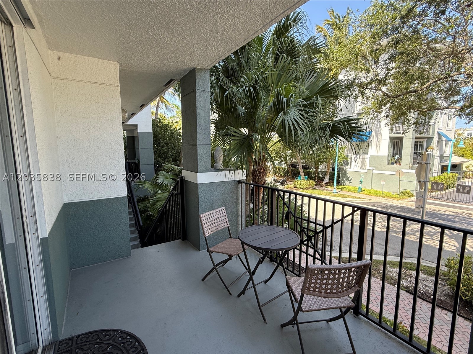 PINEAPPLE GROVE VILLAGE C - Residential Lease