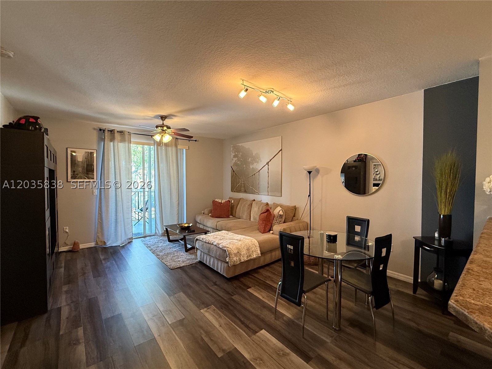 PINEAPPLE GROVE VILLAGE C - Residential Lease
