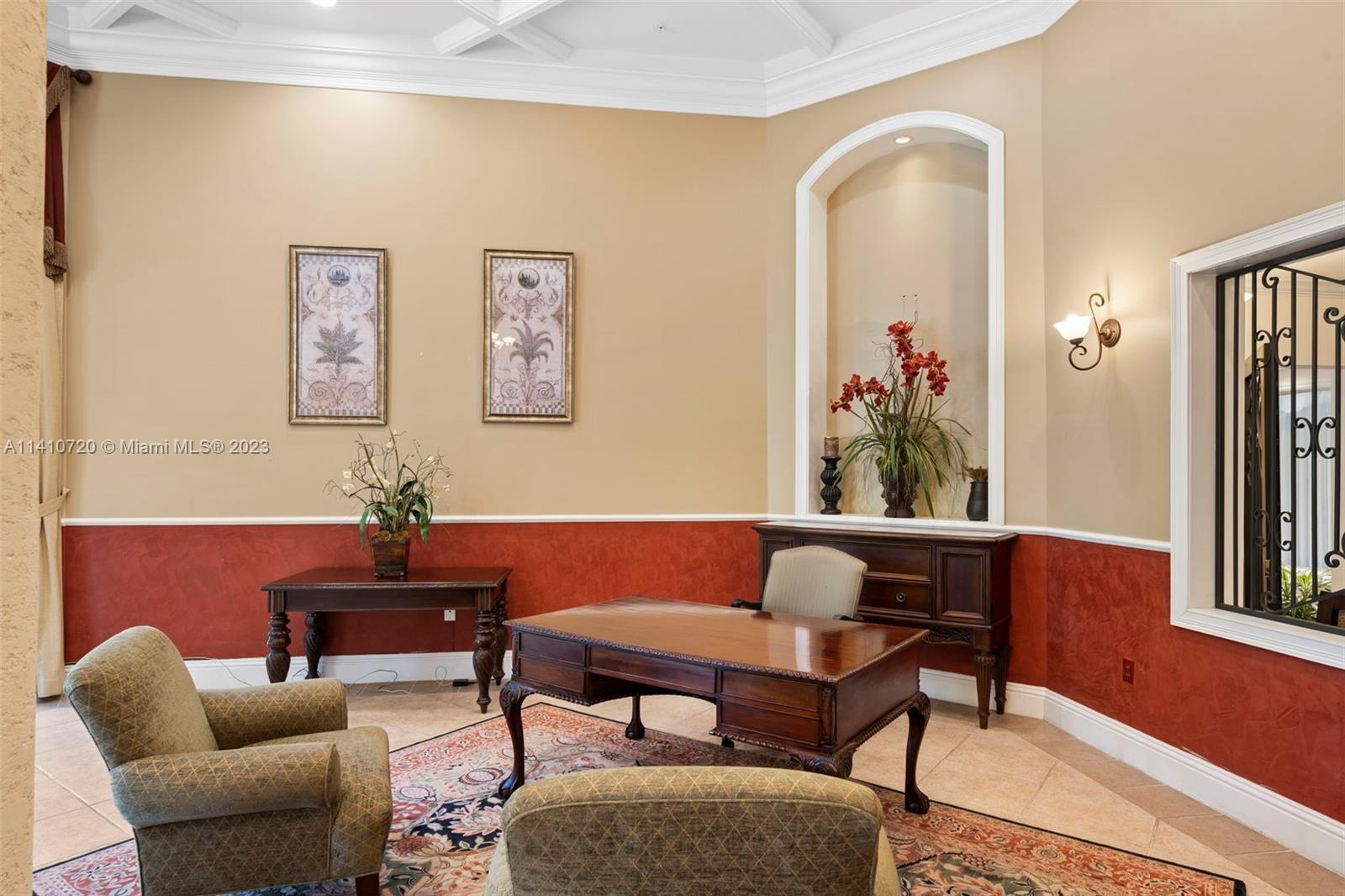 PORTO BELLAGIO CONDO - Residential