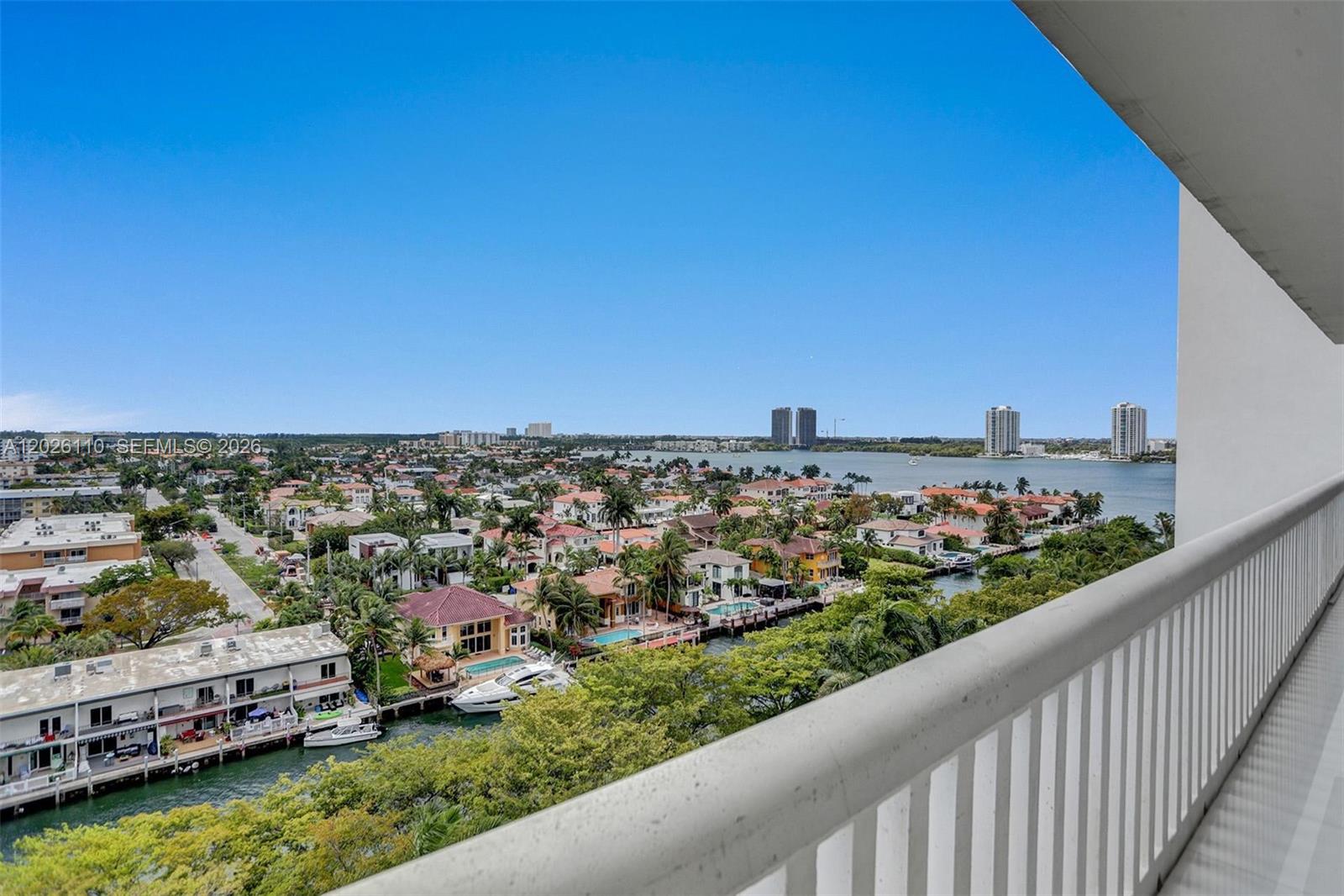 2000 ISL BLVD WILLIAMS IS - Residential Lease