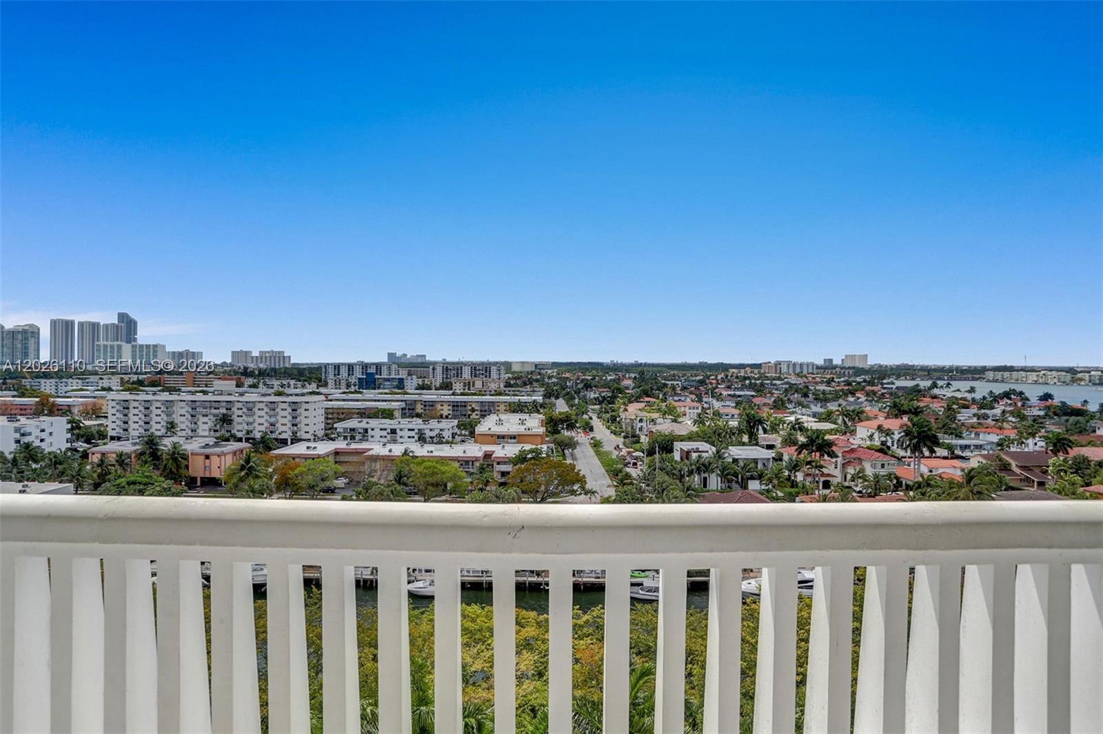 2000 ISL BLVD WILLIAMS IS - Residential Lease