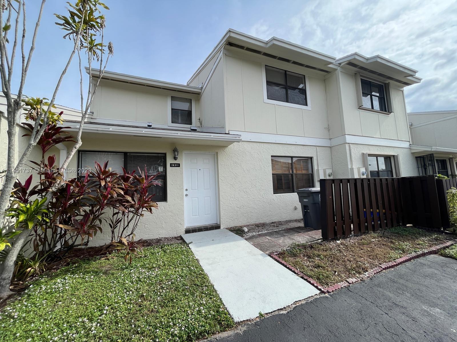 BEAUTIFULLY UPGRADED 3 BEDS /2.5 TOWNHOUSE IN PRESTIGIOUS DELRAY BEACH WITH SERENE LAKE VIEWS. TILE FLOORS DOWNSTAIRS, NEW VINYL FLOORS UPSTAIRS, WASHER/DRYER.  NEW ROOF IN 2021. NEW AC AND WATERHEATER.QUIET GATED COMMUNITY, WHERE SAFETY IS COMPLETELY RESPECTED, WHERE YOU CAN ENJOY SUCH AMENITIES AS SWIMMING POOL, TENNIS, BASKETBALL AND A DEDICATED PLAYGROUND FOR THE KIDS. TOP RATED SCHOOLS OMNI MIDDLE SCHOOL AND SPANISH RIVER HIGH SCHOOL. WILL NOT LAST!!!